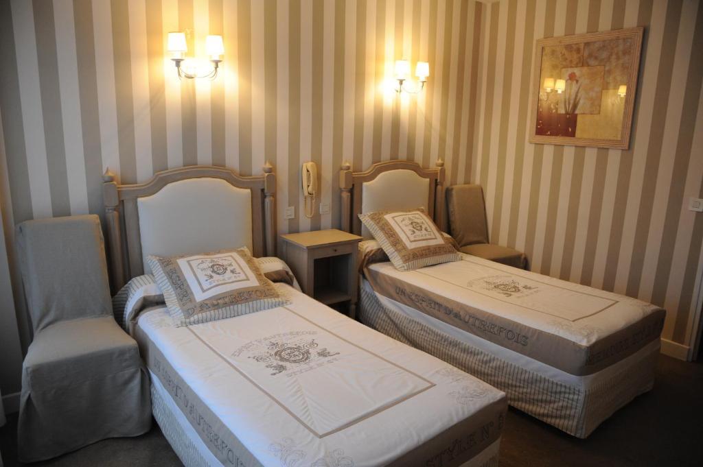 Le Quercy Hotel Souillac Bilik gambar